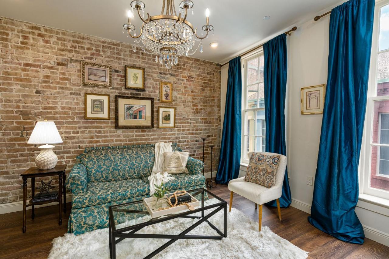 The Alexandre Hotel New Orleans Exterior photo